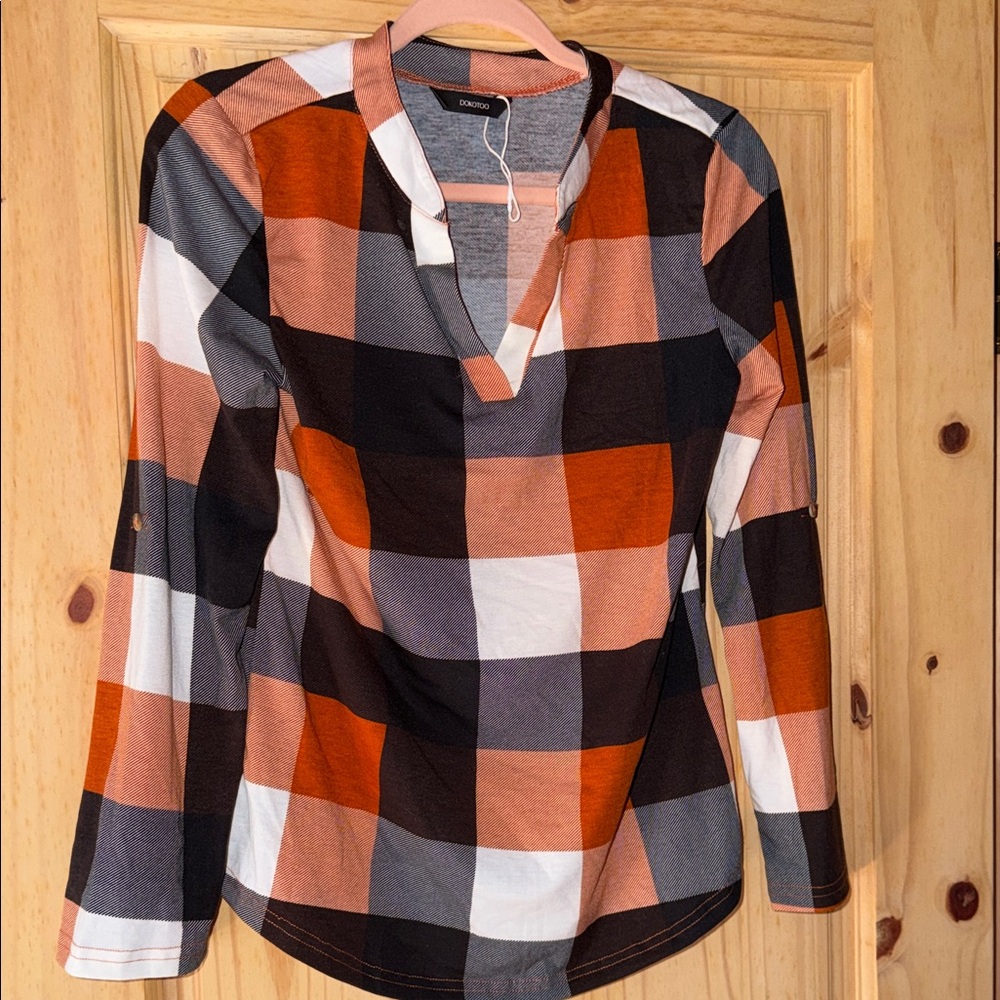 Sonoma Plaid V-Neck Long Sleeve Top